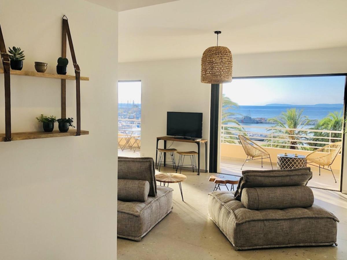 Appartement T3 Lumineux Traversant Totalement Neuf En Face De La Plage Front De Mer Vue Sur Les Iles Vue Mer Panoramique Assuree Residence De La Plage Centre Ville Du Lavandou 3Eme Etage Avec Ascenseur Appartement T3 Le Lavandou Dış mekan fotoğraf