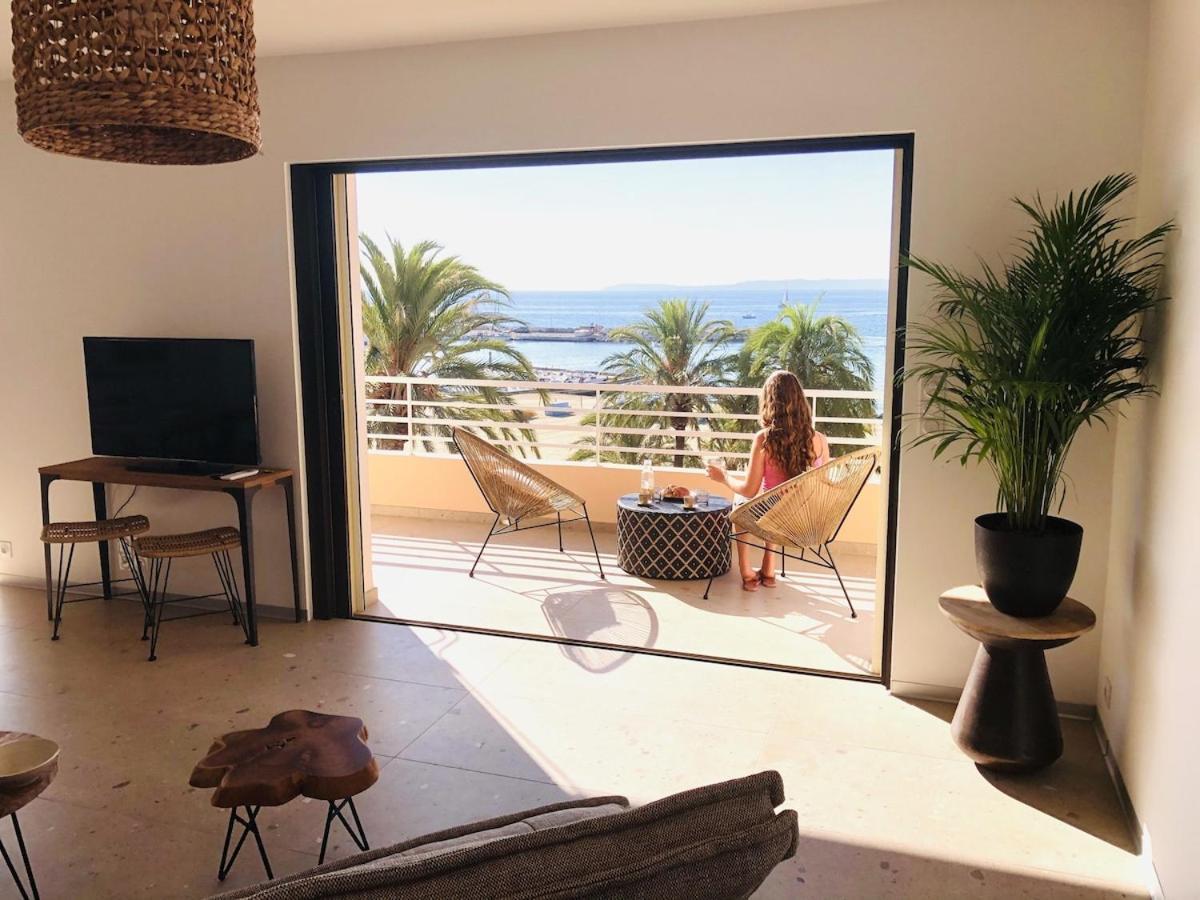 Appartement T3 Lumineux Traversant Totalement Neuf En Face De La Plage Front De Mer Vue Sur Les Iles Vue Mer Panoramique Assuree Residence De La Plage Centre Ville Du Lavandou 3Eme Etage Avec Ascenseur Appartement T3 Le Lavandou Dış mekan fotoğraf