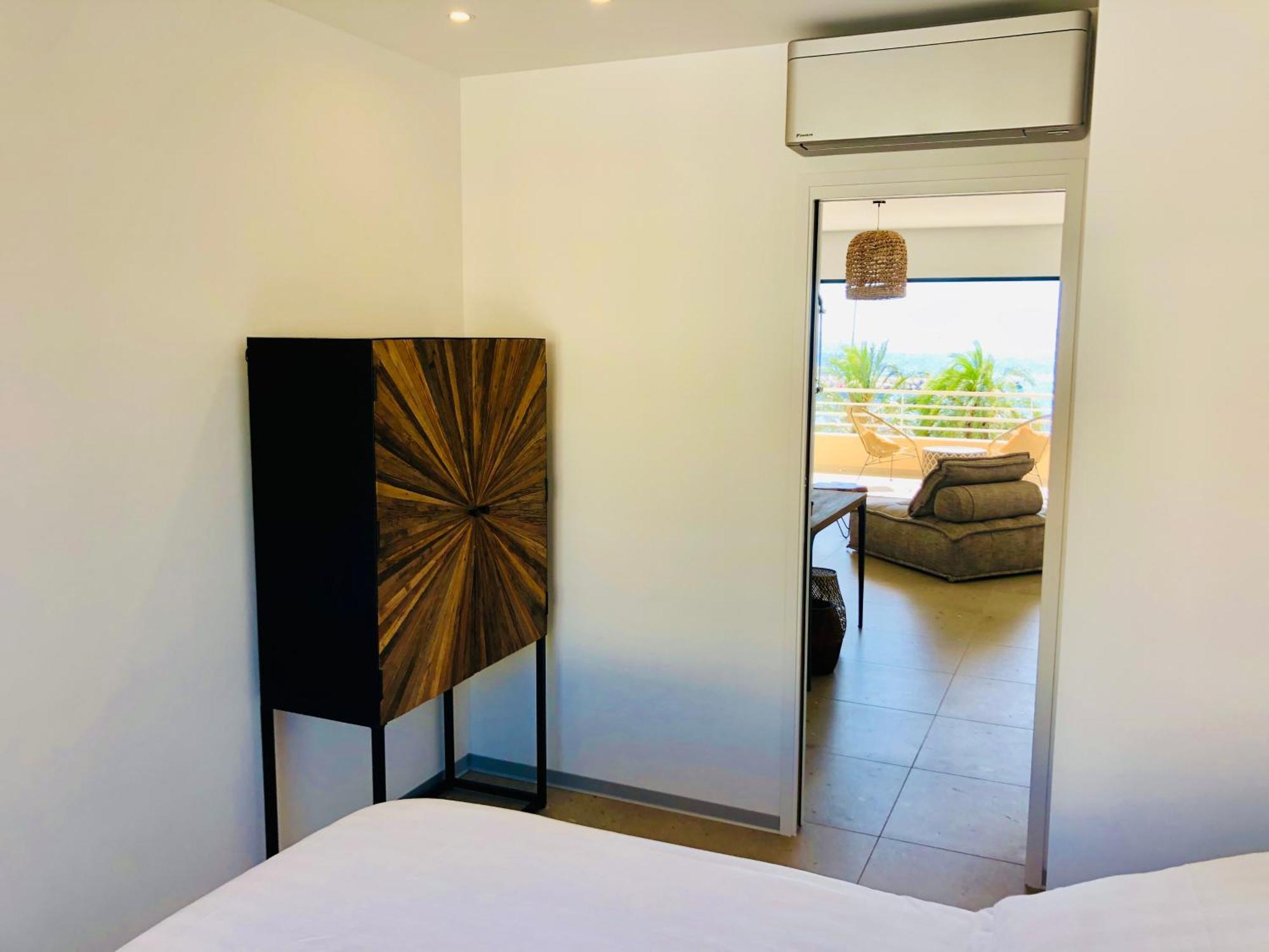 Appartement T3 Lumineux Traversant Totalement Neuf En Face De La Plage Front De Mer Vue Sur Les Iles Vue Mer Panoramique Assuree Residence De La Plage Centre Ville Du Lavandou 3Eme Etage Avec Ascenseur Appartement T3 Le Lavandou Dış mekan fotoğraf